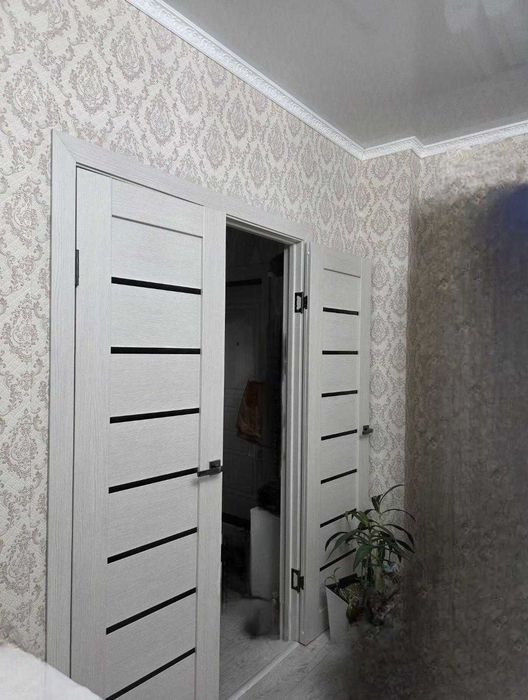 Продам межкомнатные двери