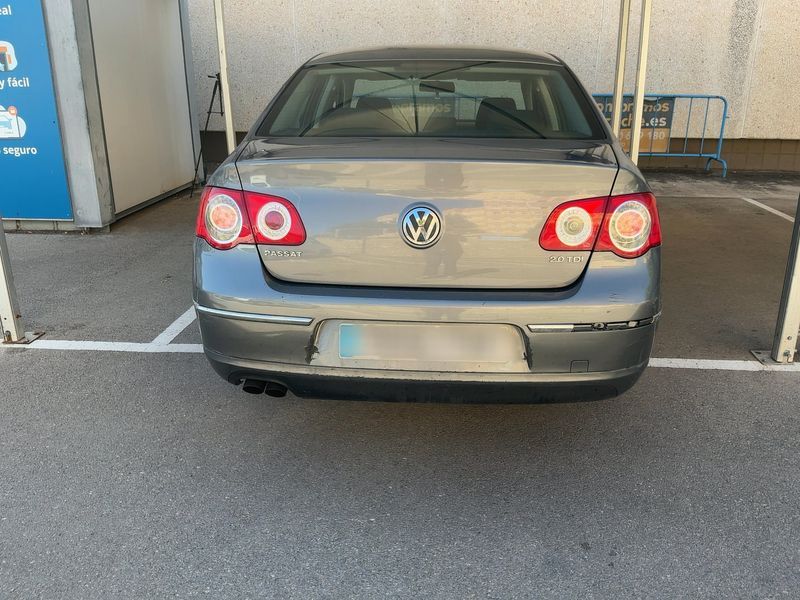 Volkswagen Passat 2.0 TDI Advance 2007