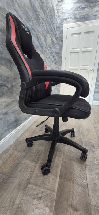 Продам кресло AeroCool