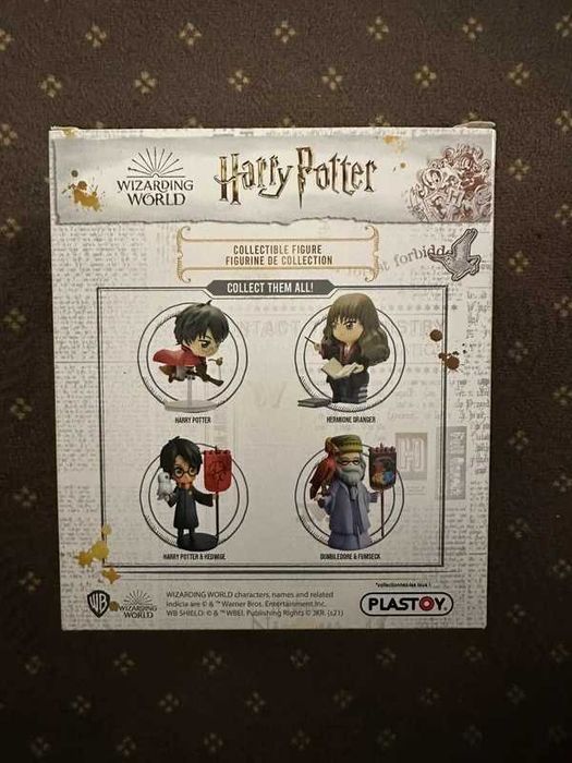 Harry Potter – Dumbledore & Fumseck – Figurina de Colecție Plastoy
