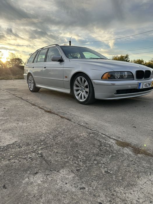 Vand sau Schimb BMW E39 525i benzina !!