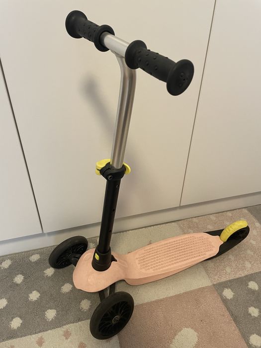 Trotineta decathlon , stare foarte buna!
