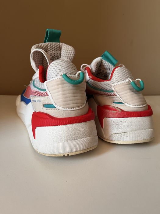 Pantofi sport Puma marimea 36