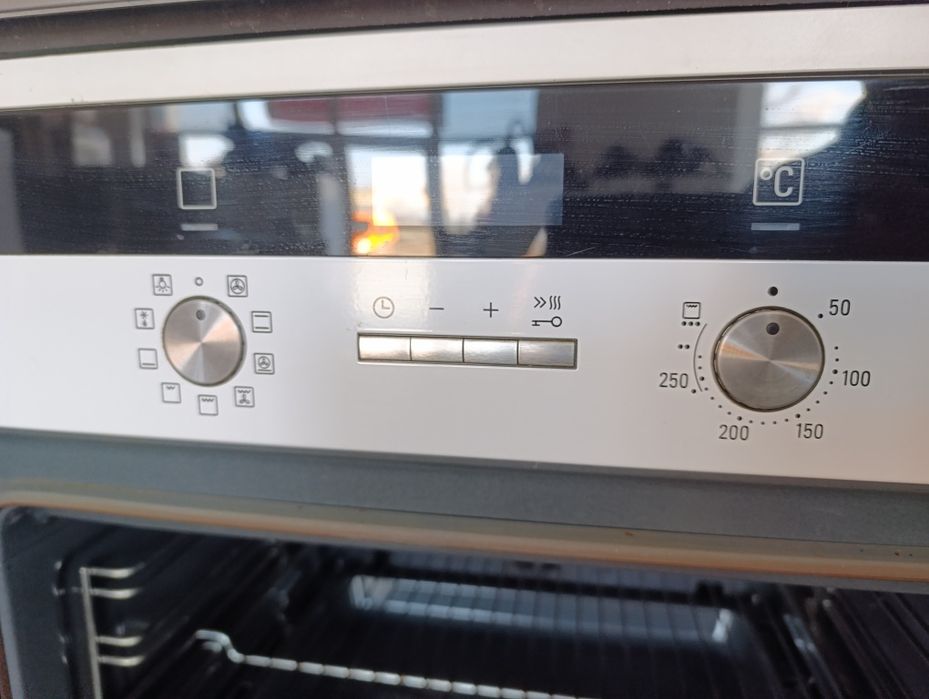 Фурна за вграждане Siemens A+