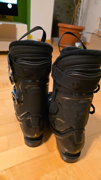 Clăpari Atomic Hawx Magna Pro. Mărimea 29/29,5