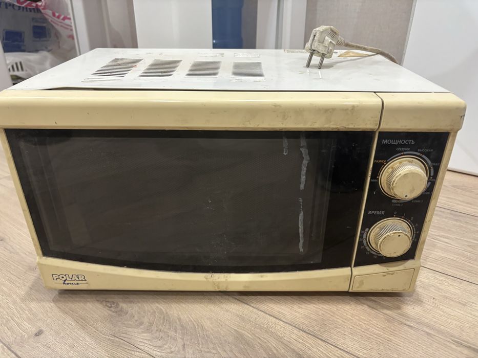 Продам микроволновую печь