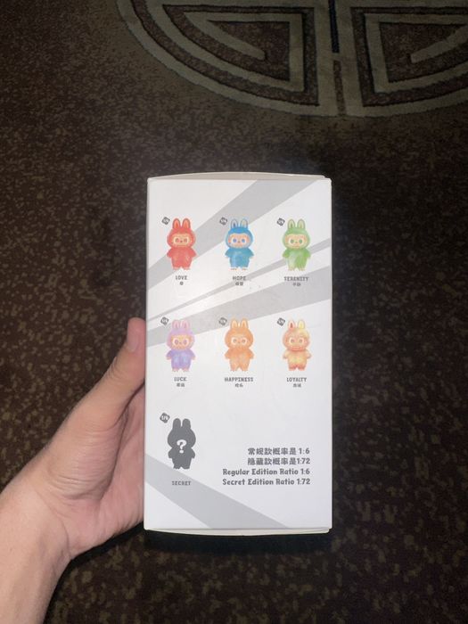 Продается Лабубу оригинал