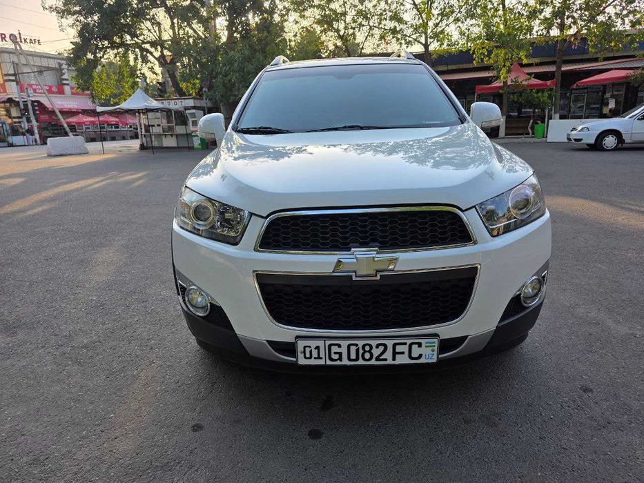 Продается Captiva-2 2011