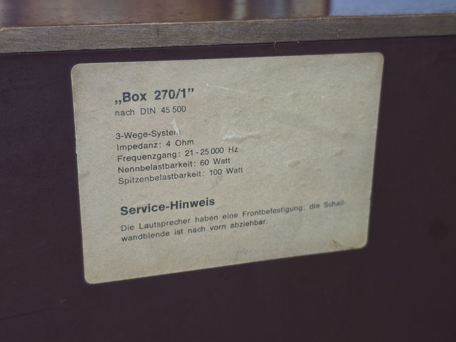 Boxe vintage BOX 270/1, 60w, 4 ohm, 3 cai, furniruit nuc,