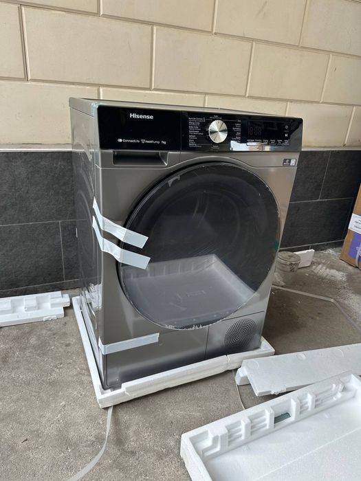 ПРОДАМ: Сушильная машина Hisense DH3S702UT2E (7 кг)