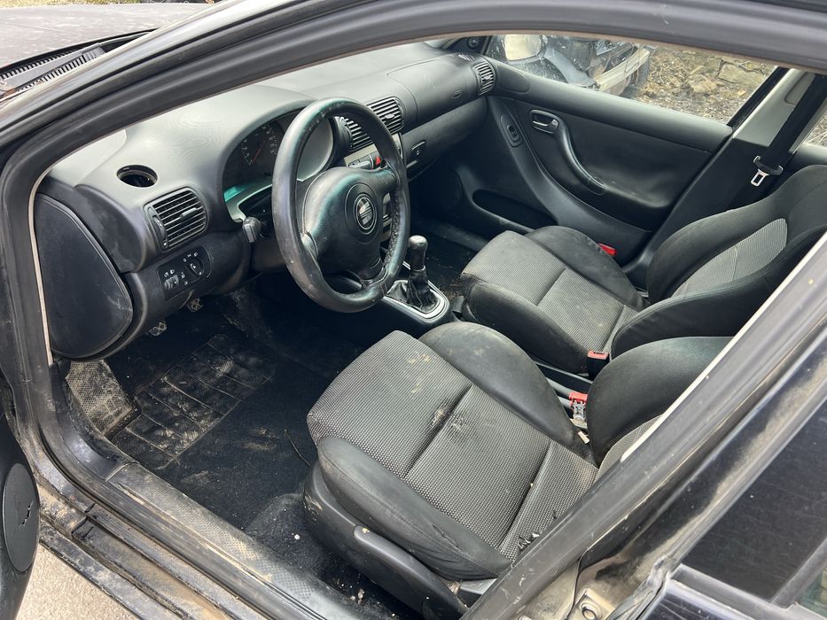 Сеат леон 1.9 тди 110 коня само на части