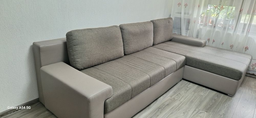 Vând colțar extensibil Casa Rusu
