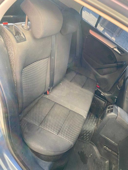 Dezmembrez Golf 6/1.6i/BSE/BSF/usa/haion/motor/cutie/stopuri/faruri/interior/jante