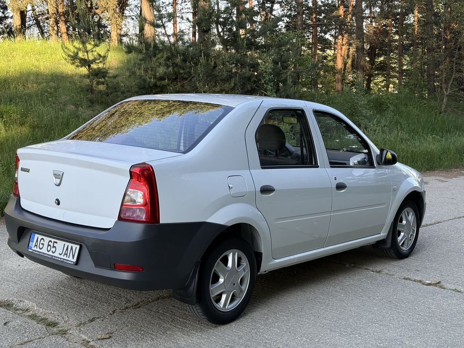 DACIA Logan 2011 — imagine 3