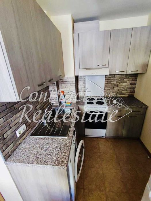 Дава се под наем Двустаен апартамент в Варна, Цветен квартал - 42 кв.м за 280.5 € - Снимка #1