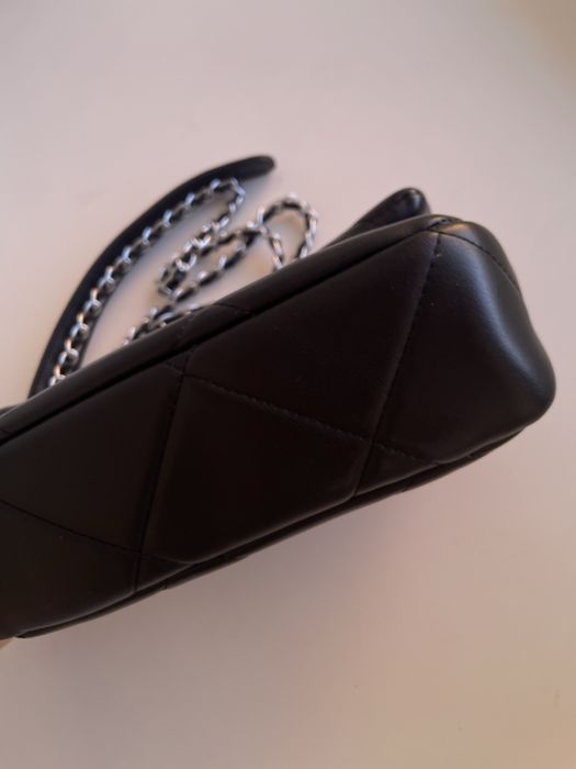 Продам сумку Chanel