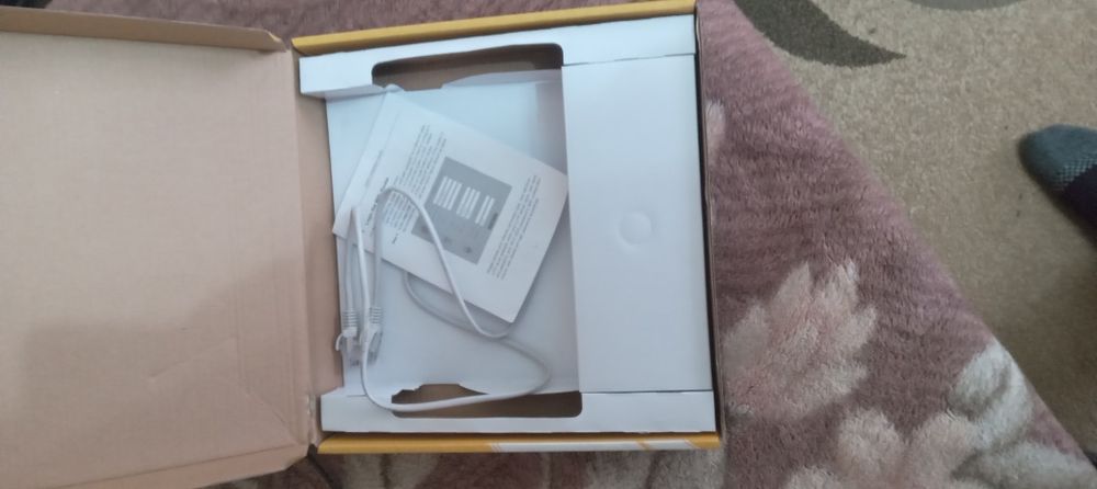 Продам роутер билайн 5г