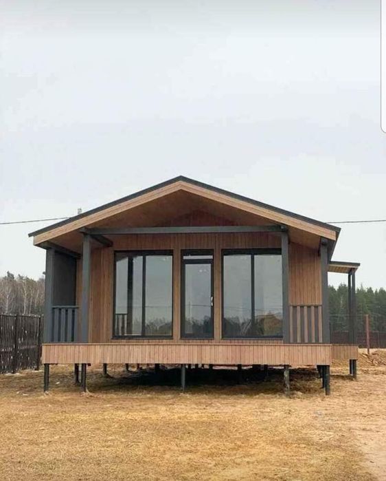 Vând case pe structură metalică modulară