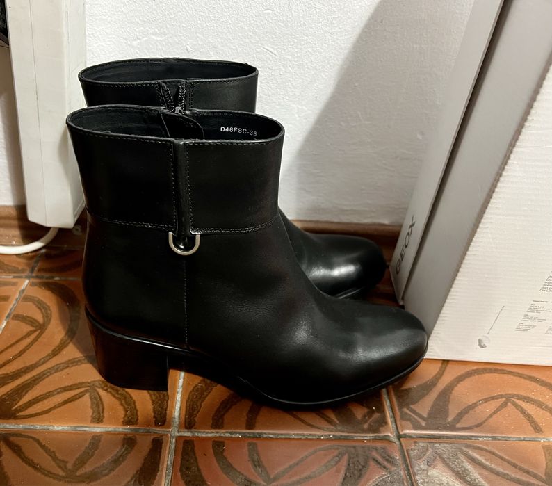 Botine Geox, marimea 38, nou noute
