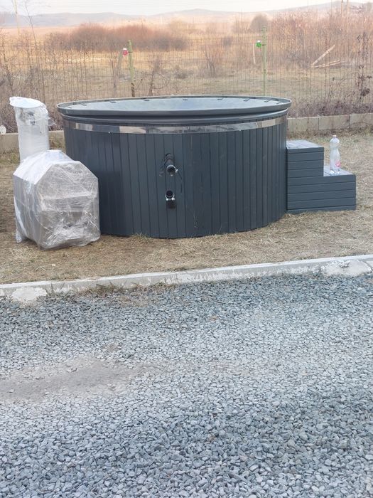 Ciubar/jacuzi/aeromasaj,în Cluj