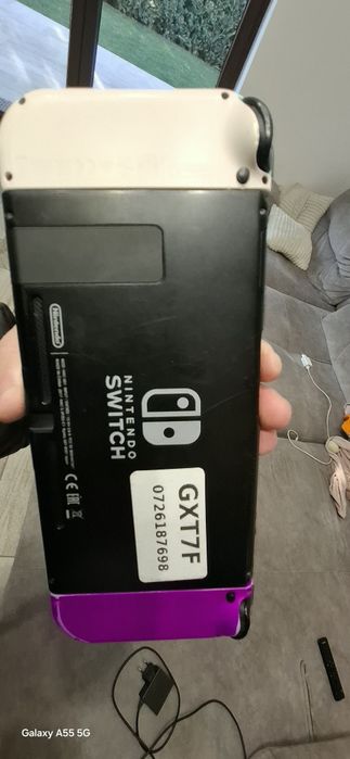 Vând Nintendo SWITCH