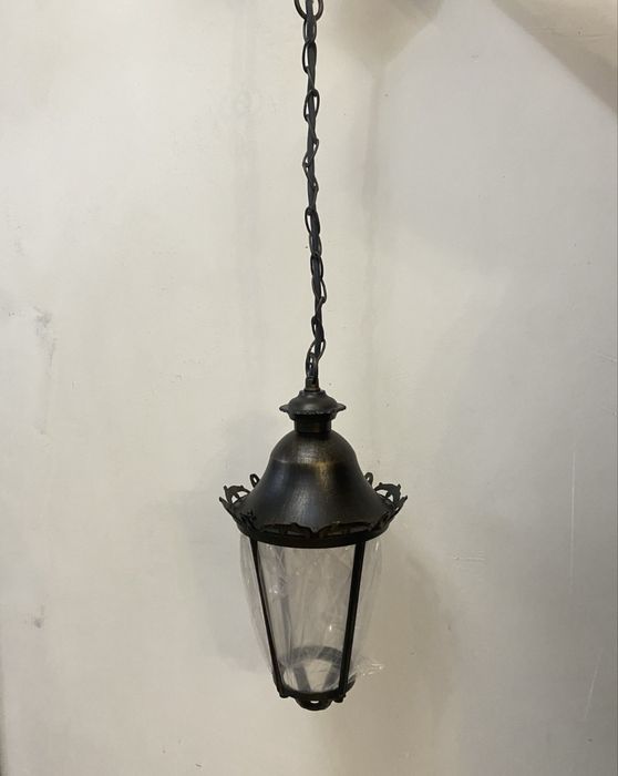 Черный светильник