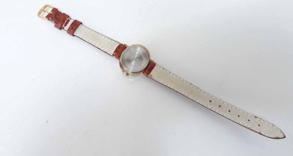 Ceas mecanic Timex dama , placat cu aur