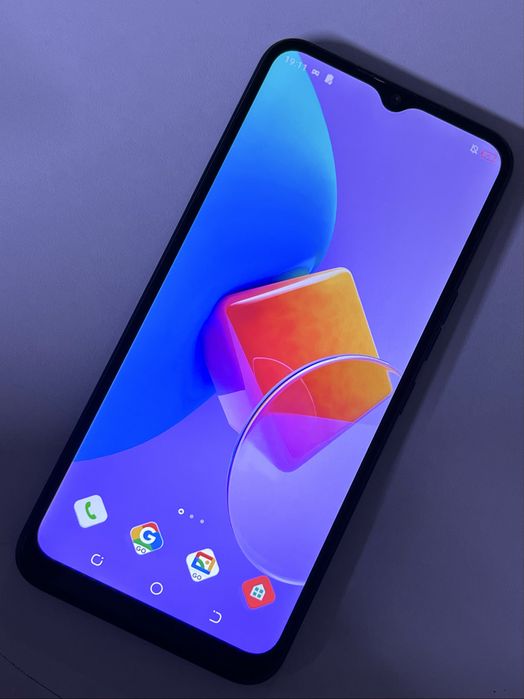 Продам Tecno Spark