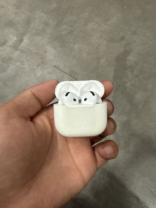 Airpods 4 anc original