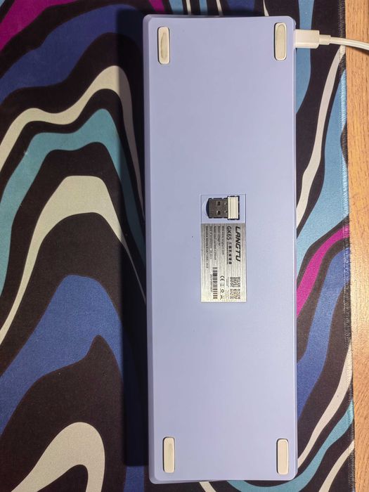 Продаю клавиатуру Б/У