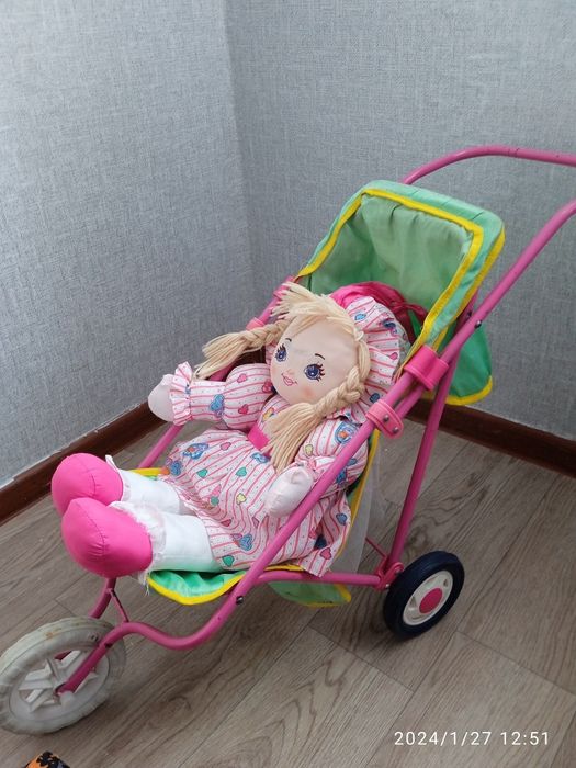 Детская коляска для куклы