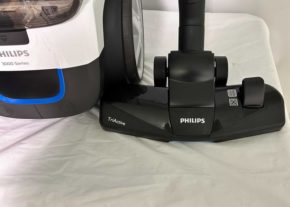 Компактна прахосмукачка Philips PowerPro Compact Серия 3000