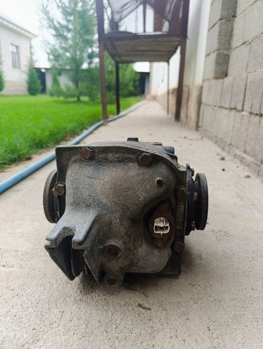Редуктор БМВ 2.65 дизель