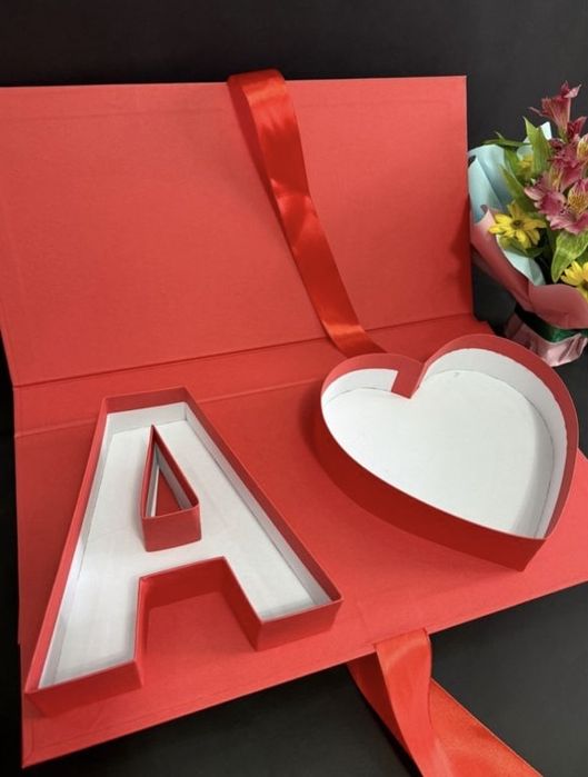 Коробки Алматы клубника в шоколаде