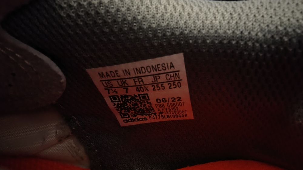 Ghete de fotbal adidas copa