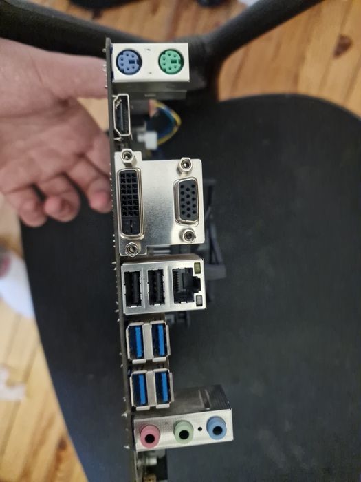 MSI B150M PRO-VD + Intel i5-6600 + охлаждане (комплект)