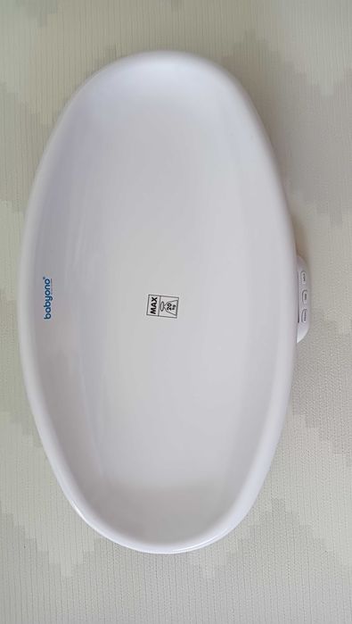 Бебешка везна Babyono