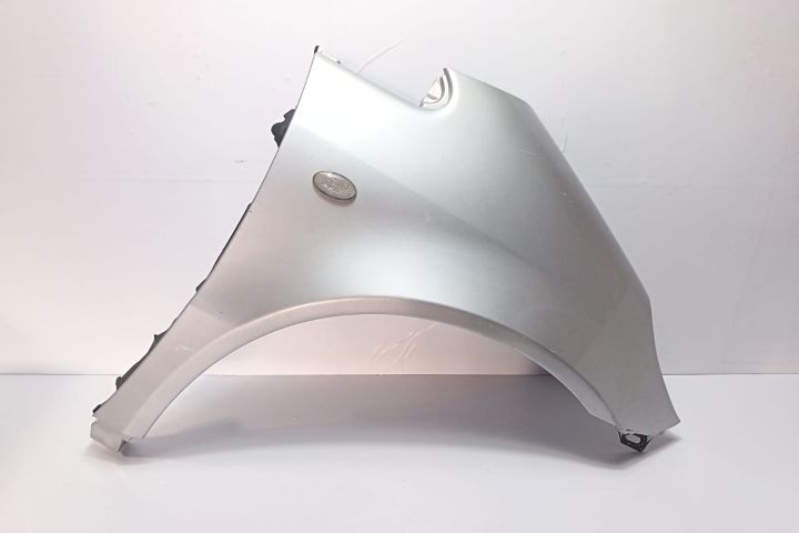 Aripa fata dreapta A1688800418 Mercedes-Benz A-Class W168