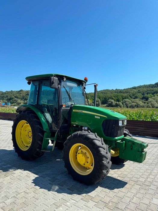 Tractor John Deere 5725