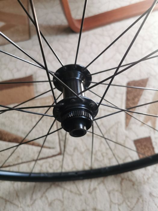 Roți bicicletă DT SWISS r470