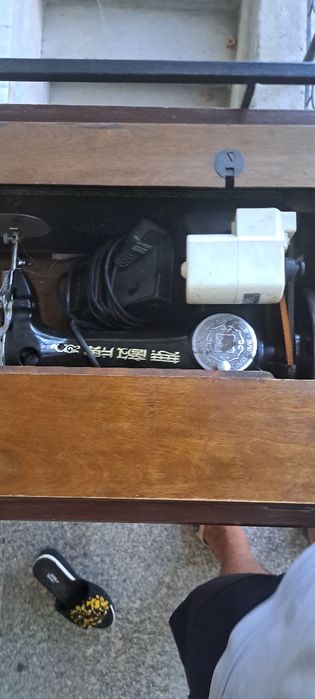 Швейная машинка б/у