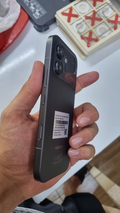 Honor 600 telfoni