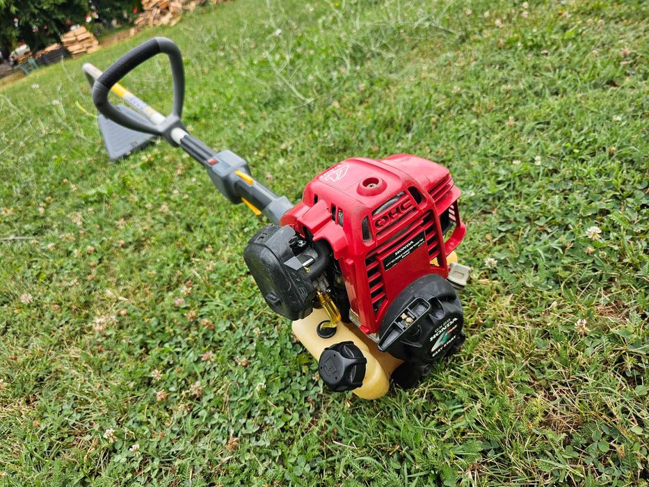 Моторна Коса HONDA UMS 425.E. Перфектна..Тример