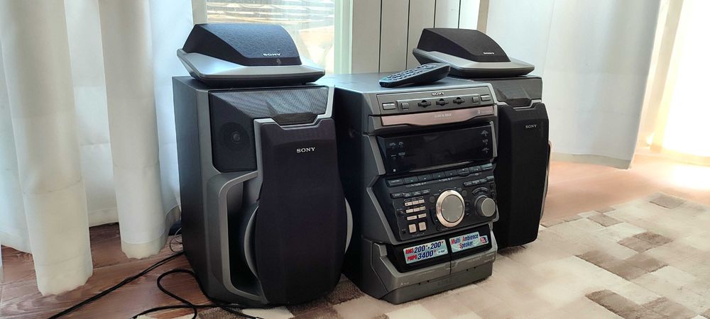 Музыкальный центр Sony