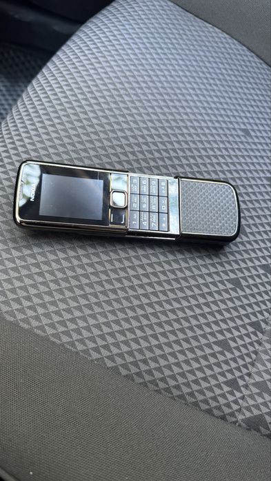 Nokia 8800 слайдер ретро телефон