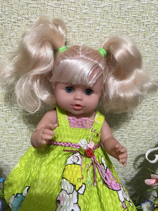 Куклы на выбор. Костюм для школы.