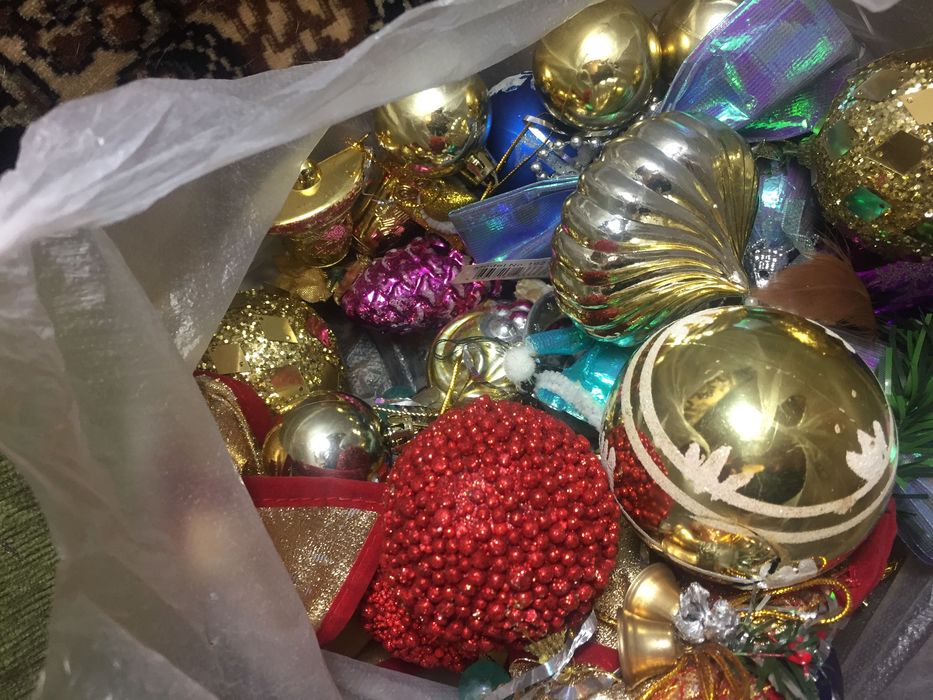 Новогодние игрушки