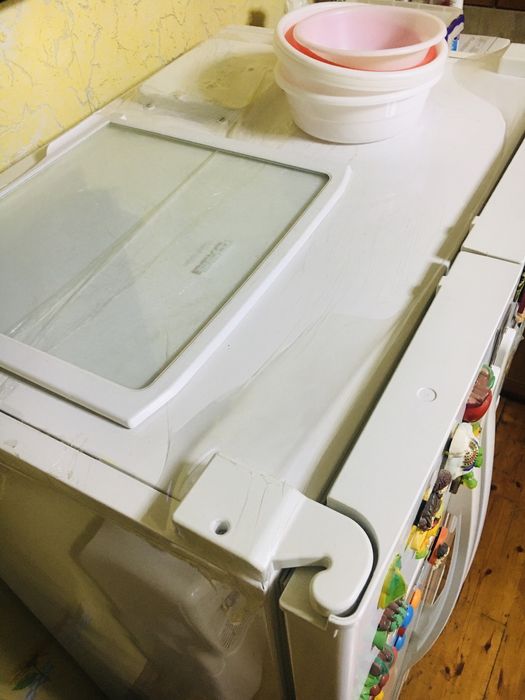 Оригинальной фирменный двух камерный холодильник BEKO MADE IN TURKEY