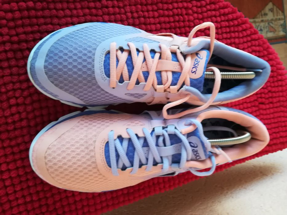 Adidași Asics nr 40,5 dama