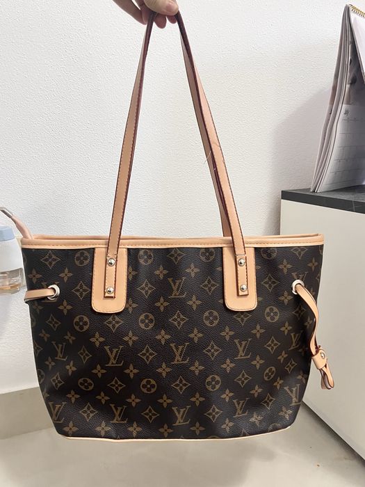 Geanta Louis Vuitton